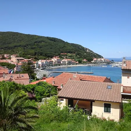 Marciana Marina 公寓